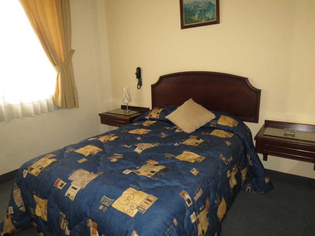 Hotel Plaza Mayor Lima Pokoj fotografie