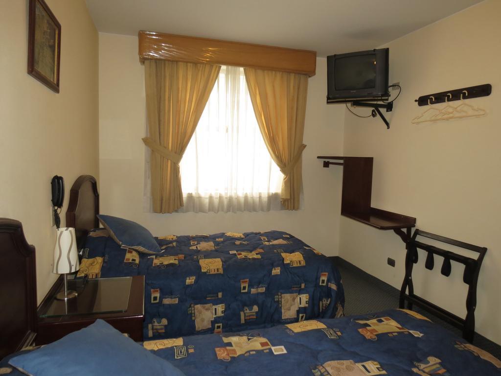 Hotel Plaza Mayor Lima Pokoj fotografie